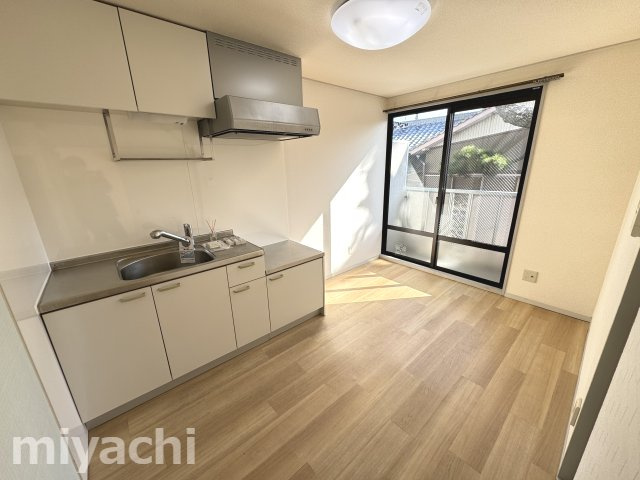 セジュール住吉　Aの居間・リビング