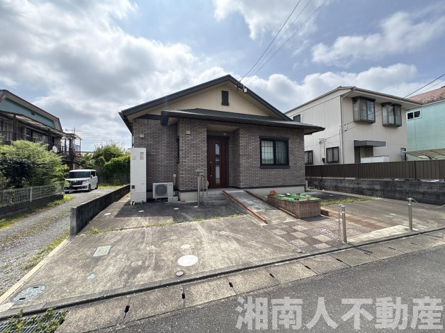 平塚市万田2丁目　戸建