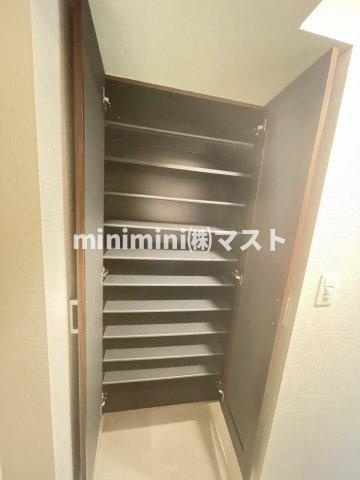 スプランディッド難波IIIの収納