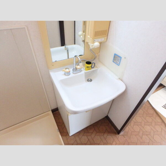【独立洗面台】 | カーサ・カタタ | 独立洗面台です