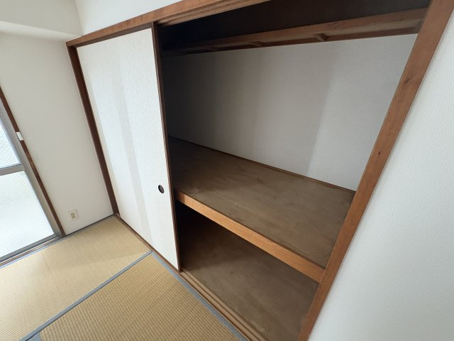 ル・パレ須磨の収納