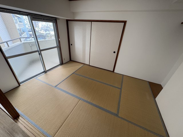 ル・パレ須磨の和室