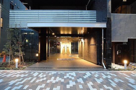 ステージファースト菊川アジールコートのエントランス