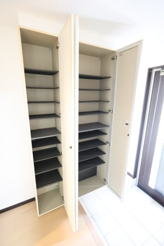 【収納】 | 堺市中区土塔町貸家 | シューズボックス