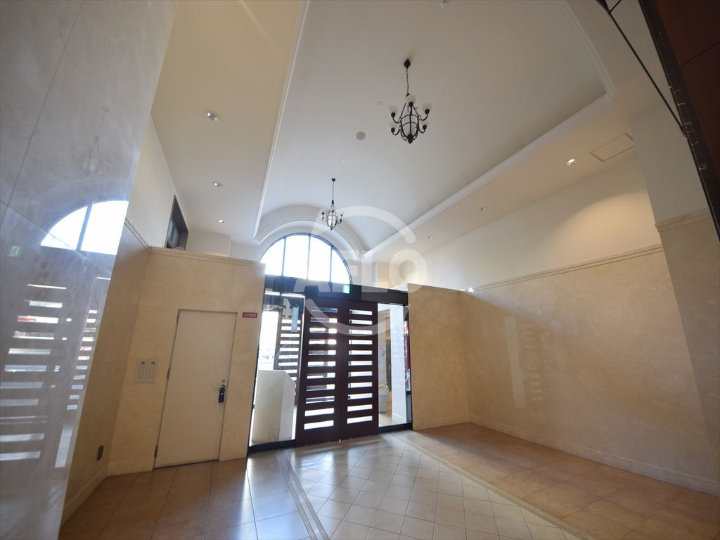 S-RESIDENCE難波Vialeのロビー|S-RESIDENCE難波Viale　ロビー