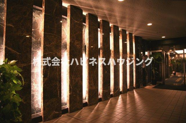 INSURANCE(インシュランス)BLDG.(ビルディング)Ⅲ(スリー)五香のロビー