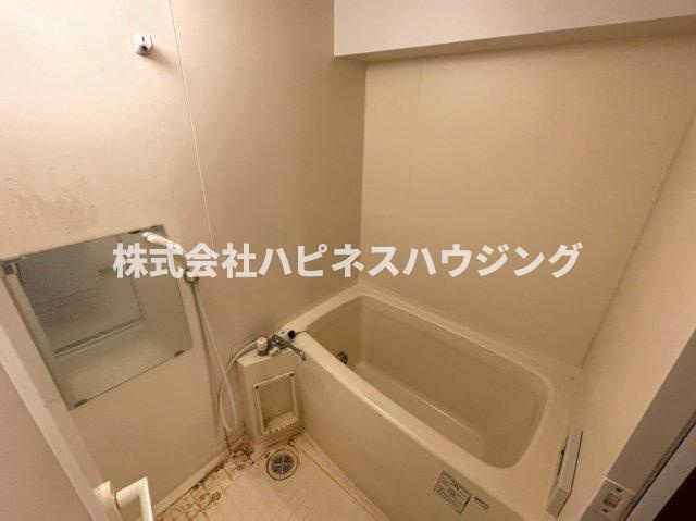 INSURANCE(インシュランス)BLDG.(ビルディング)Ⅲ(スリー)五香の浴室|※同物件他部屋参考写真