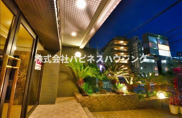 INSURANCE(インシュランス)BLDG.(ビルディング)Ⅲ(スリー)五香のエントランス