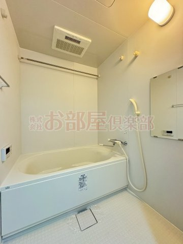 ラフレシーサ医大通りの浴室|きれいなお風呂です
