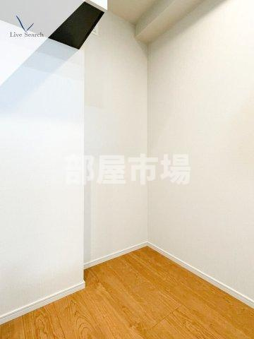 ALTERNA菊川Ⅱのキッチン|冷蔵庫置場