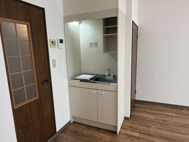 グランドソレイユ|※掲載の室内写真は、同様の間取りを持つ別の部屋のものです。実際のお部屋の仕様やレイアウトは異なる場合があります。