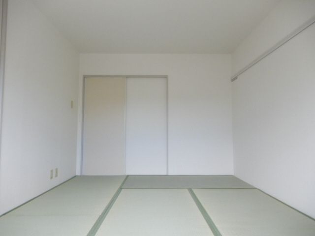 JAメゾンしばまちBの寝室