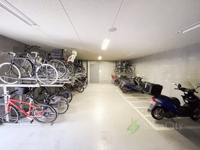 サンクタス大森ヴァッサーハウスの駐輪場