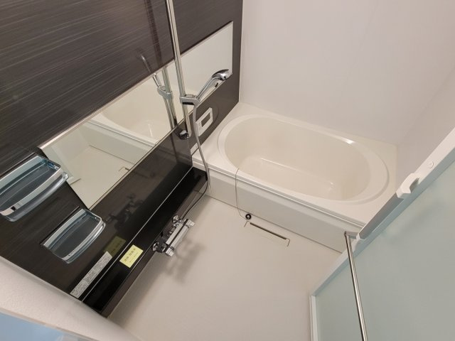 サンビューロ・シンエイの浴室