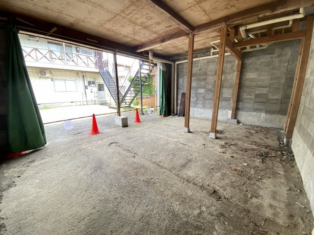 コーポパルⅡの駐車場