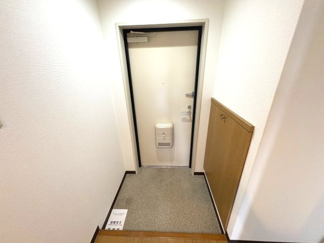 エリム摩耶の玄関