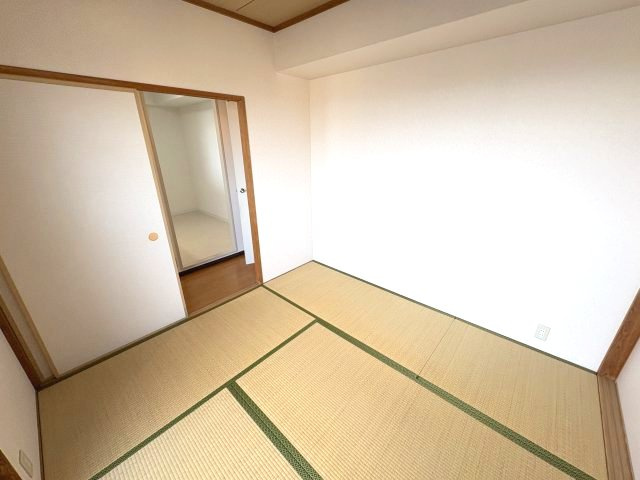 エリム摩耶の和室