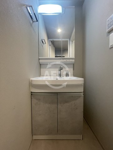 WORVE大阪本町（ワーブ大阪本町）の洗面所|WORVE大阪本町　独立洗面台