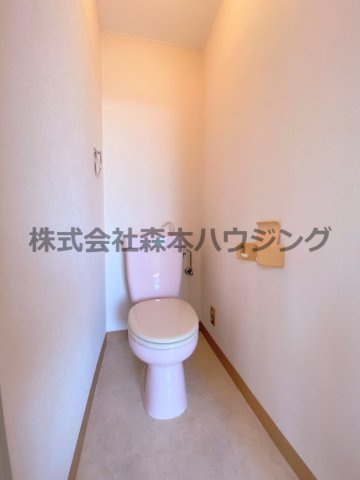 【トイレ】 | 　メゾンドバブ | ゆったりとした空間のトイレです