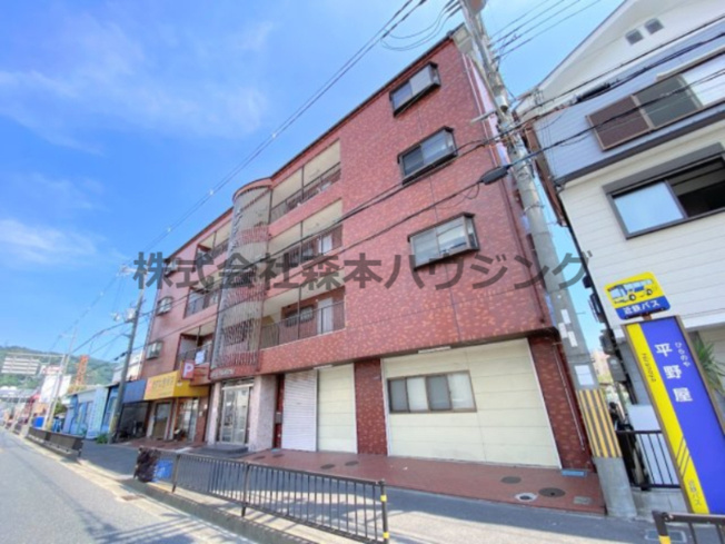 【外観】 | 　メゾンドバブ | 外観は落ち着いています