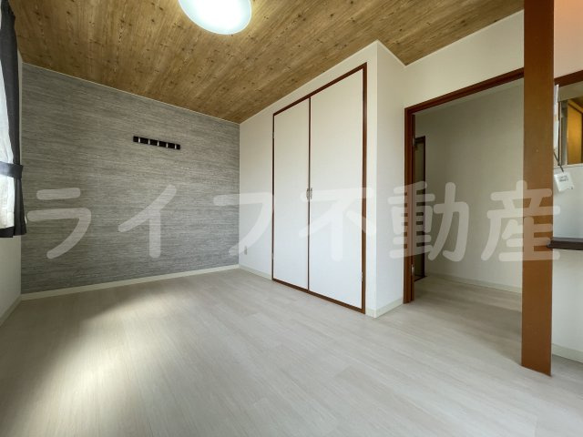 ピュアコート6番館の居間・リビング|ゆったり過ごせる居間です