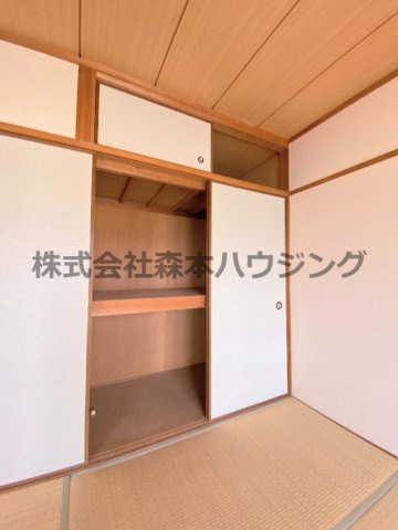 【収納】 | 　メゾンドバブ | 大きなスペースがあり、収納には困りません