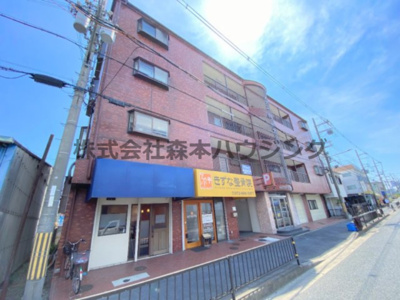 【外観】 | 　メゾンドバブ | 外観は落ち着いています