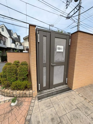 フォレストガーデン鷺宮Ⅰのその他共用部分|★入居者専用ゴミストッカー★