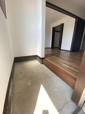 【玄関】 | TJ紀三井寺