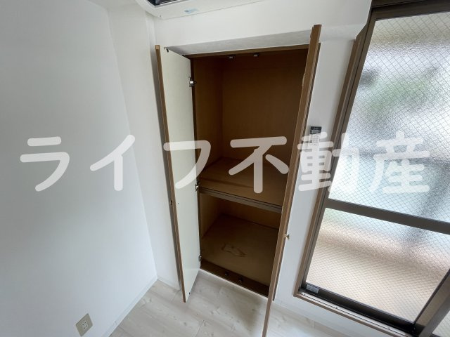 オリバーハウスの収納|小物を収納するのに便利です
