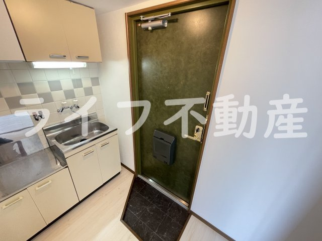 オリバーハウスの玄関|明るい玄関です