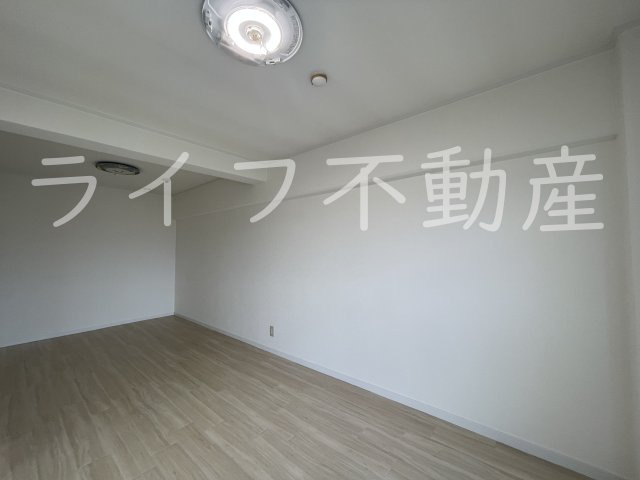 プリンストン布施　布施小学校区の内装|きれいな内装です
