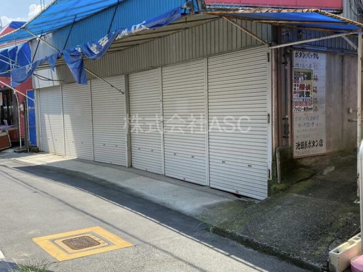 刀根店舗