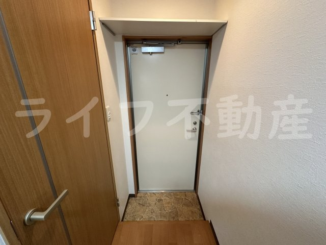 クィーンライフ玉津の玄関|玄関です