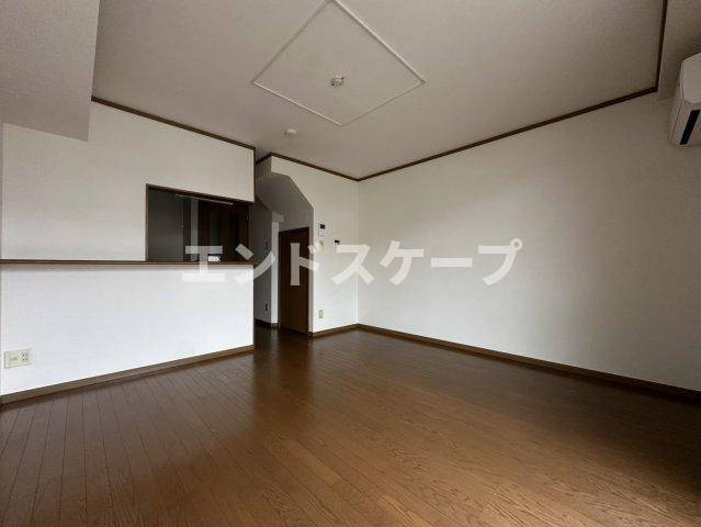 セレーノ本宿Ｂの居間・リビング|高崎、前橋のお部屋探しはエンドスケープまで！お客様の理想お聞かせ下さい♪