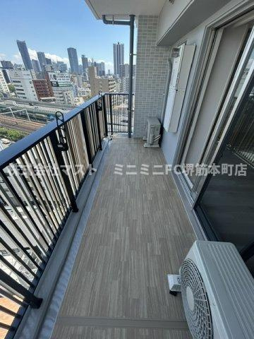 スプランディッド梅田WESTのバルコニー