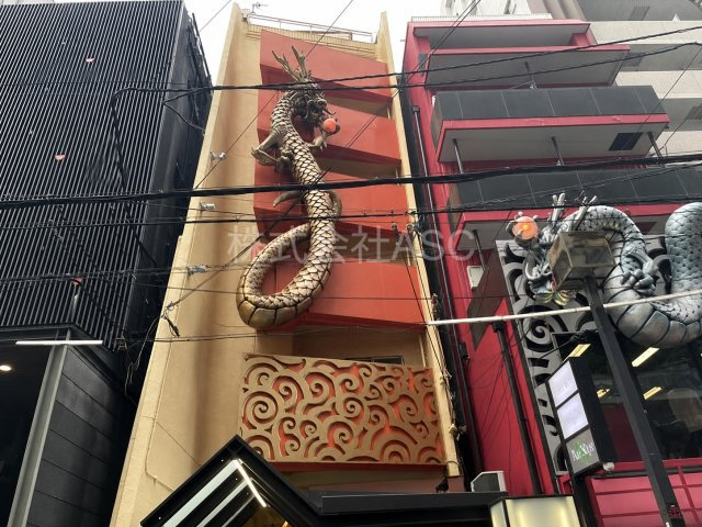 おおきに龍ビル　陽の外観