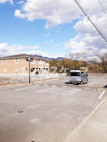 レーゲン　ボーゲンＢの駐車場|高崎、前橋のお部屋探しはエンドスケープまで！お客様の理想お聞かせ下さい♪