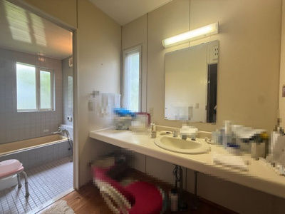 【洗面所】 | 田方郡函南町畑向山 輸入住宅　4LDK