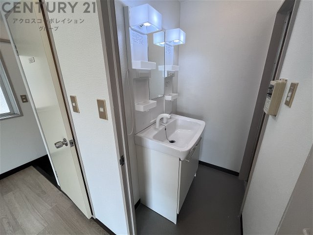 独立洗面化粧台付き☆