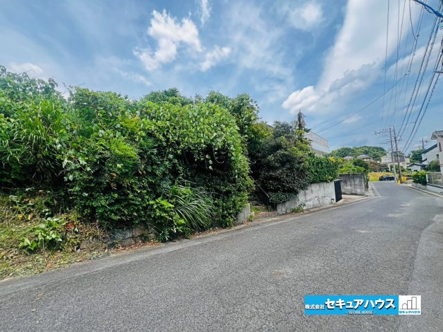 愛知郡東郷町大字諸輪　土地の周辺|事前予約にて現地ご見学いただけます！お気軽にお問い合わせください♪
■株式会社　セキュアハウス■
住宅ローンに強く、知識、経験豊富なスタッフ在籍
お客様に寄り添い、ご成約後もサポート致します。　　　　