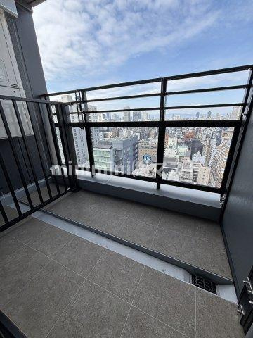 大阪市中央区常盤町２丁目の賃貸マンションのバルコニー
