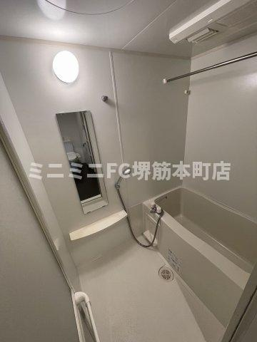 大阪市中央区上町の賃貸マンションの浴室