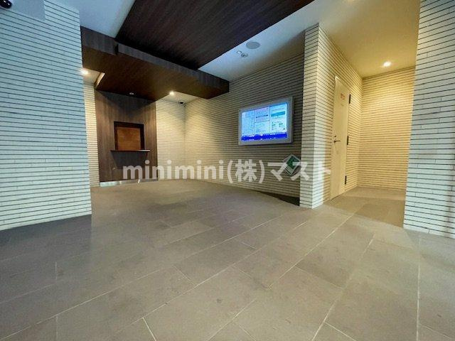 大阪市中央区南久宝寺町２丁目の賃貸マンションのロビー