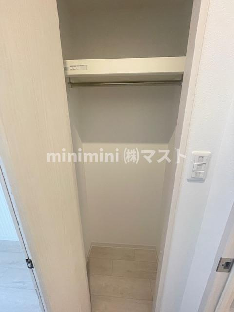 大阪市港区夕凪１丁目の賃貸マンションの収納