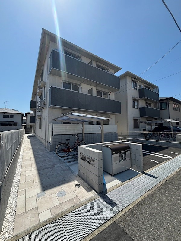 西宮市常磐町のアパート