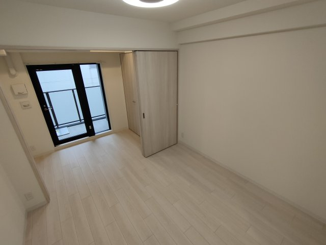 神戸市中央区栄町通７丁目の賃貸マンションの居間・リビング