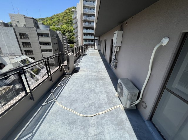 神戸市中央区生田町１丁目の賃貸マンションのバルコニー