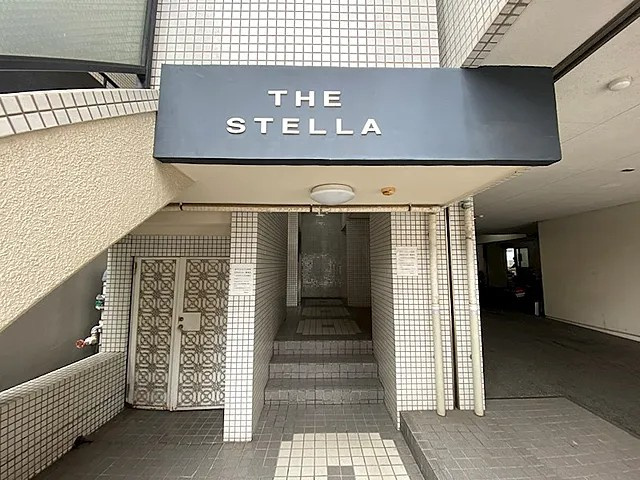 ステラ田中町のエントランス