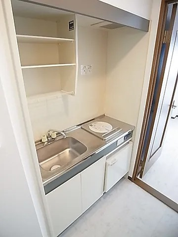 神戸市東灘区深江本町３丁目の賃貸マンションのキッチン